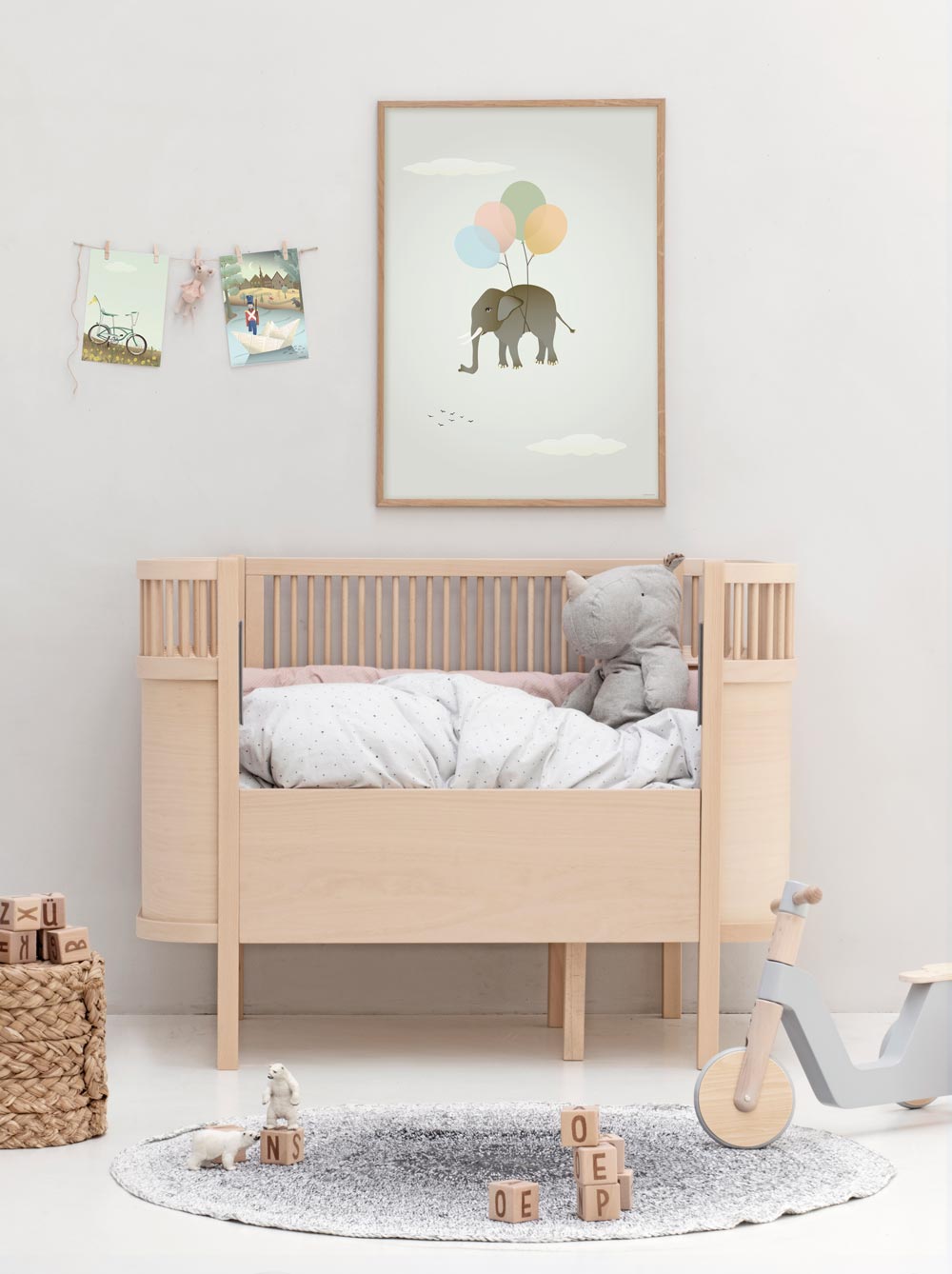 Børneplakat med flyvende elefant og balloner fra ViSSEVASSE