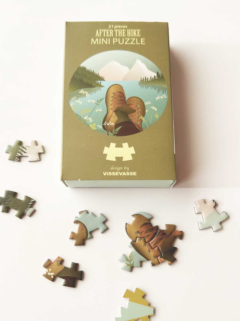 AFTER THE HIKE - mini puzzle