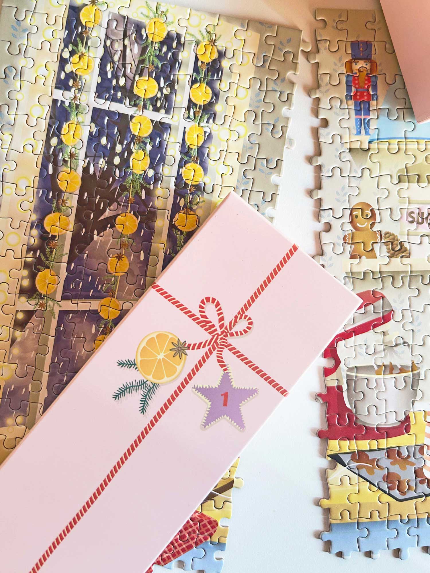 SWEET DECEMBER - puslespilsadventskalender med 1.000 brikker